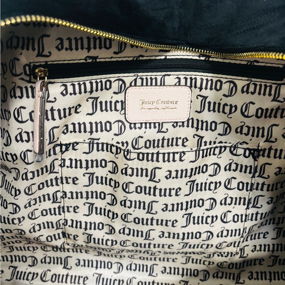 Juicy Couture Black & Pink Velour Queen Of Everything Weekender Duffle Bag NWT - Picture 11 of 13